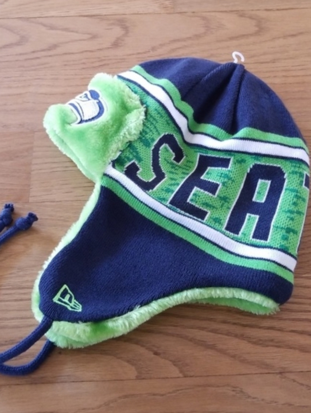 ๐ NFL Seattle Seahawks! ๐ - Picture 3 of 5